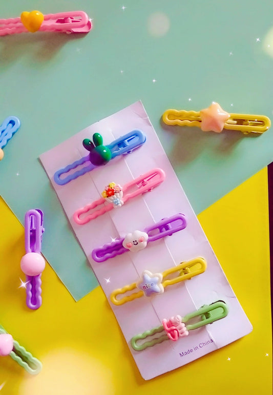 "5-Piece Cartoon Hairpin Set for Girls | Cute Hair Clip Accessories"