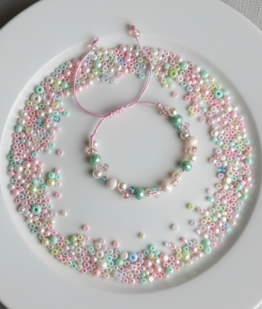 🌸 Pastel Pearl Beaded Bracelet 🌸