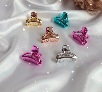 Casual Colourful Hair Clips Set, 6 Pcs Mini Hair Claws for girls!