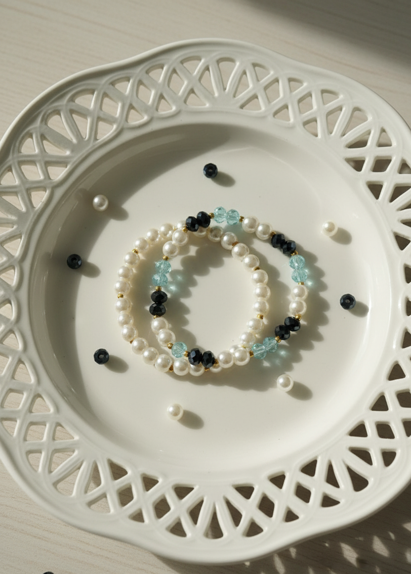 ✨Midnight Bloom Pearl Bracelet Set✨